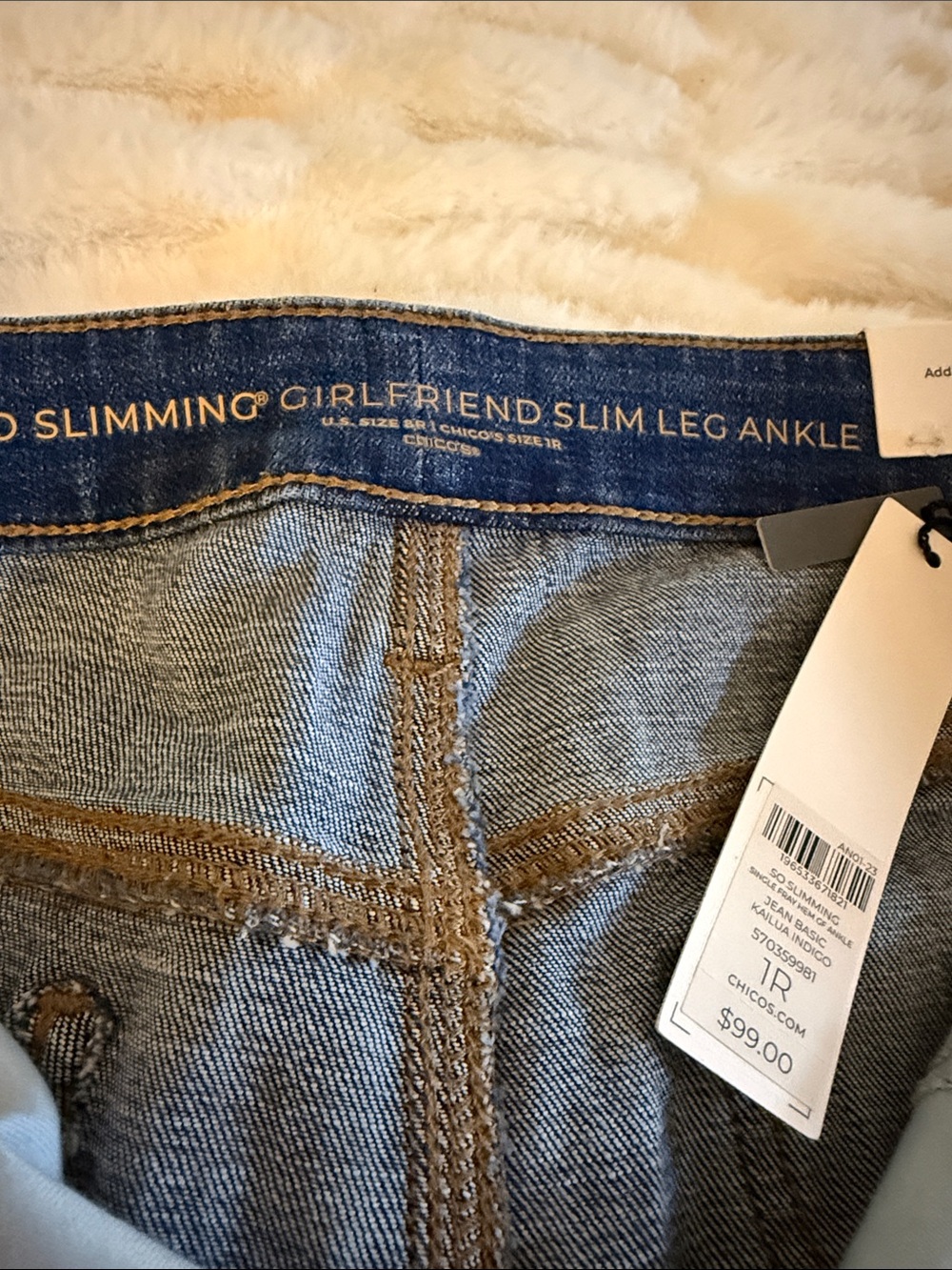 Chico's Girlfriend Slim Leg Ankle Frayed Jeans Kailua Indigo size 1R New W Tags